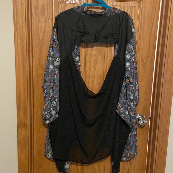 Torrid Nightmare Before Christmas stained glass kimono cut out back NWOT size 6 - Picture 5 of 5